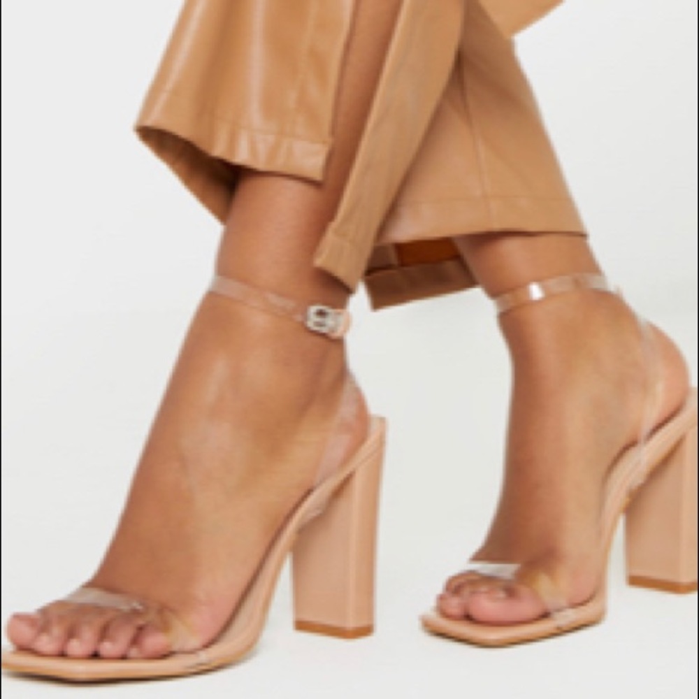 Nude heel